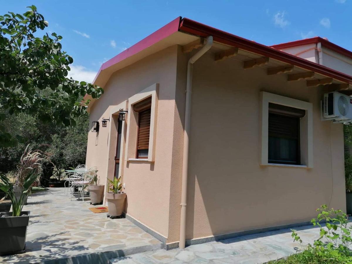 Tiny House By The Sea Villa Nea Skioni Ngoại thất bức ảnh
